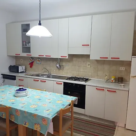 Lemon Tree Holiday home